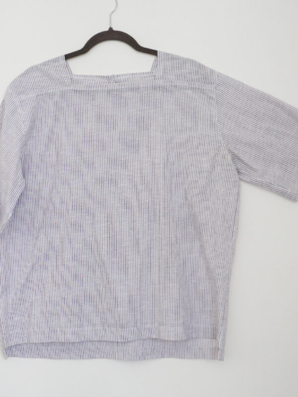 CAMISETA CUELLO RECTO RAYAS