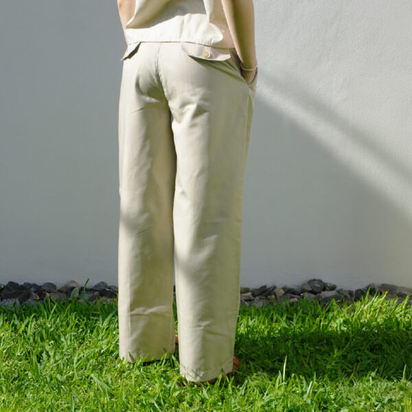PANTALÓN BEIGE
