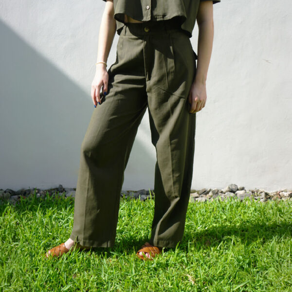 PANTALÓN VERDE LINO