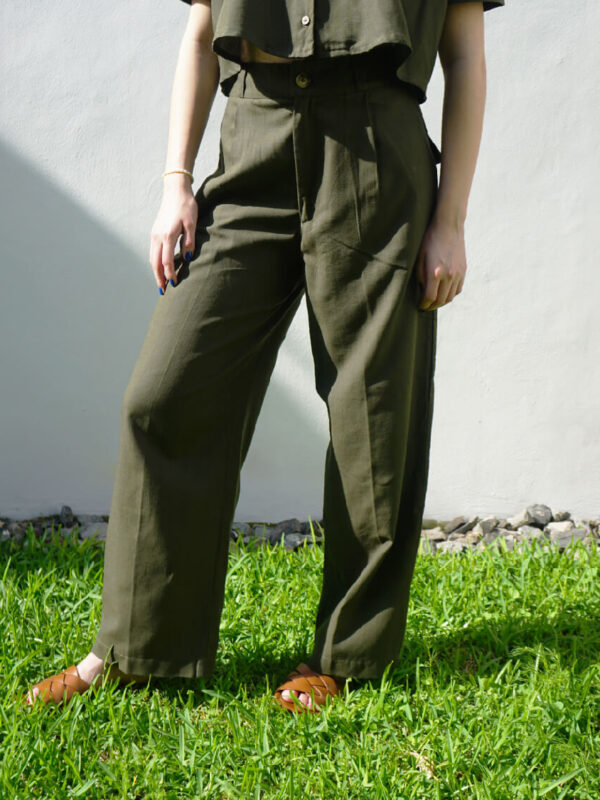PANTALÓN VERDE LINO